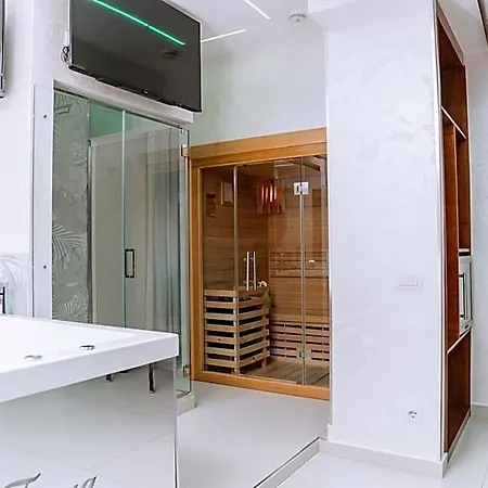 Hotel Paradiso 3*